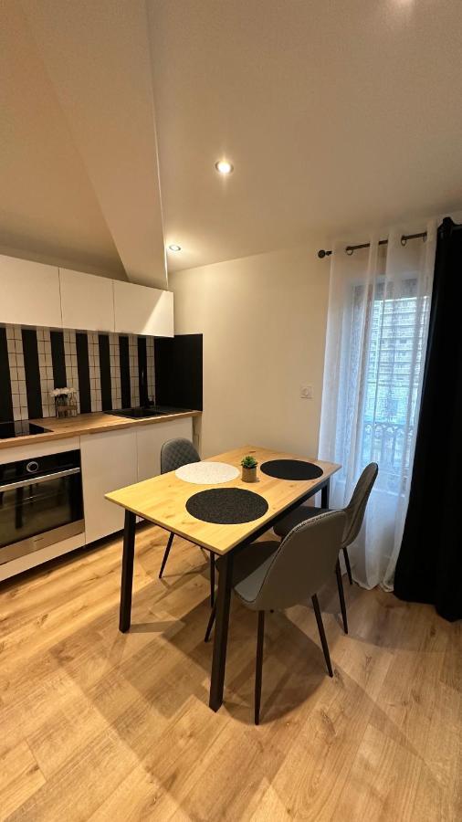 Apartamento Katrine Saint-Etienne  Exterior foto